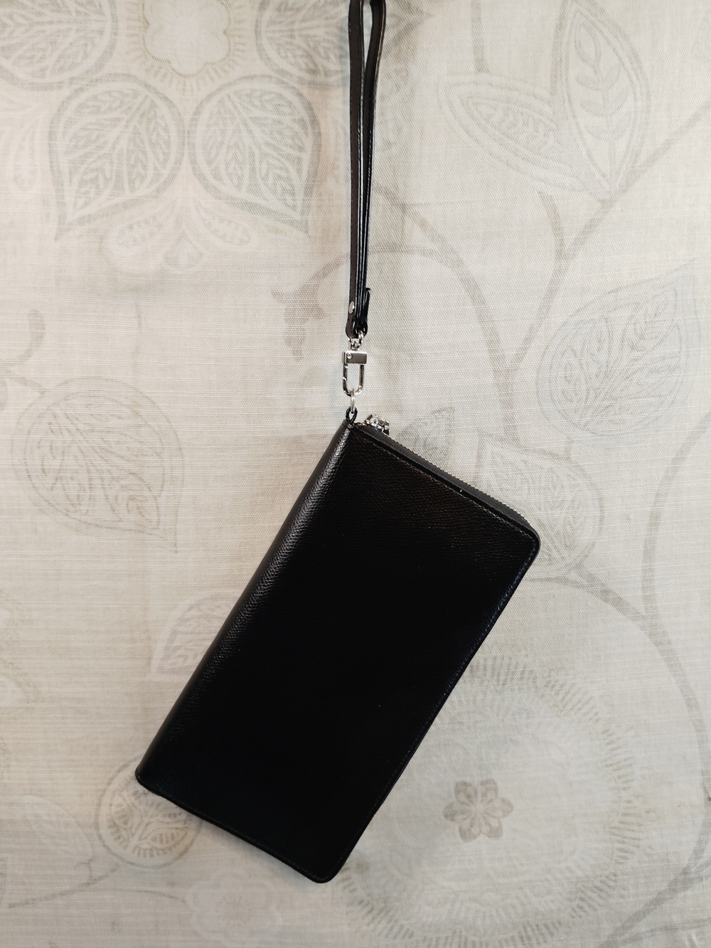 Halogen Black Leather Zip Wristlet Clutch